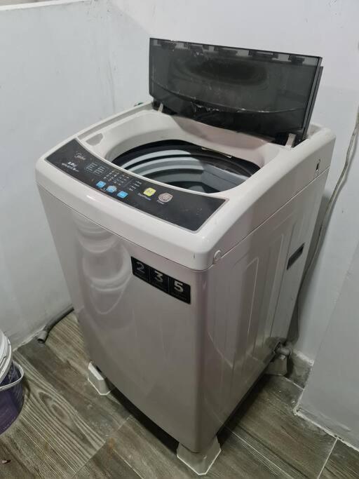 V' Bros Vivacity 3bedroom J4.4 Got Dryer
