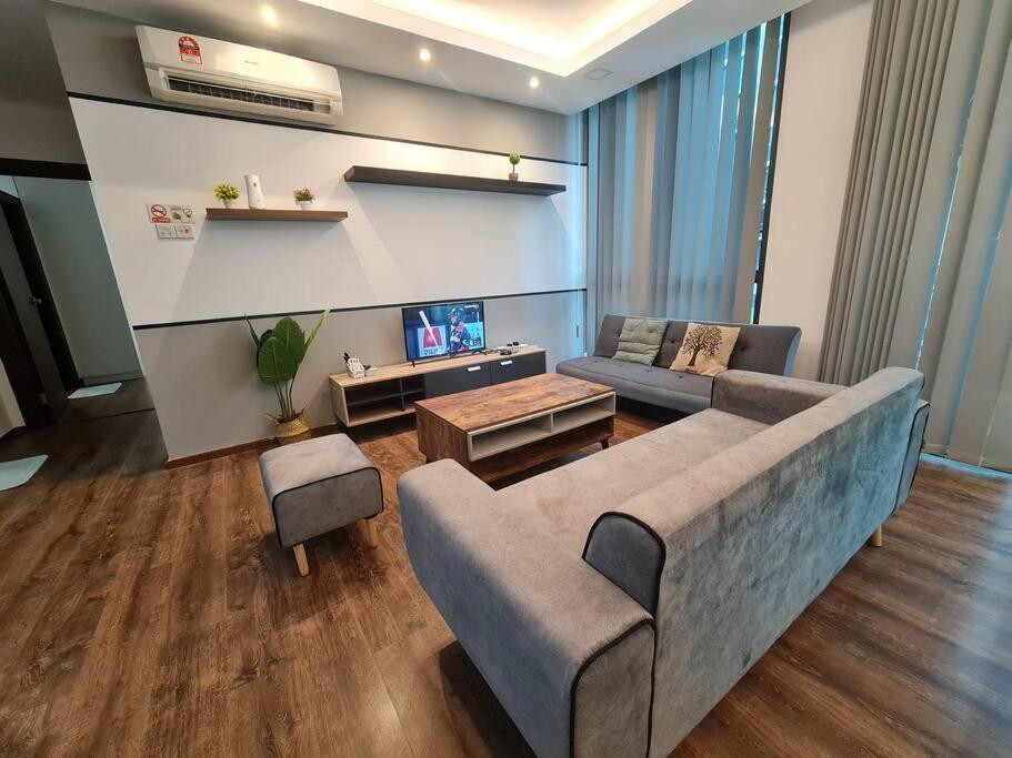 Apartment V' Bros Vivacity 3bedroom J4.4 Got Dryer